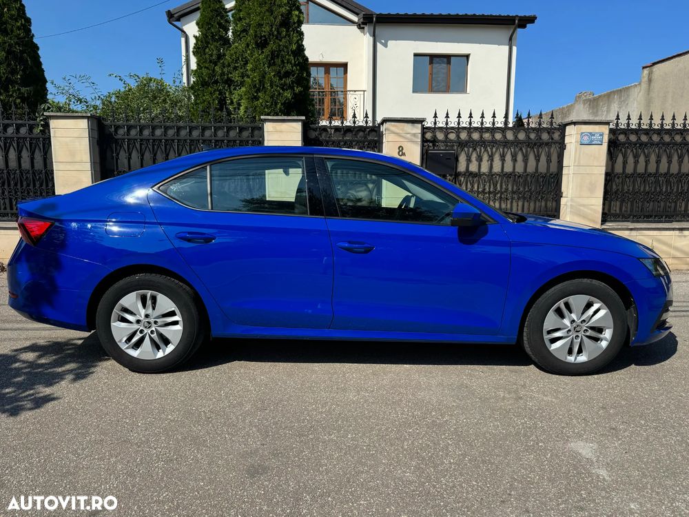Skoda Octavia 2.0 TDI Ambition - 6