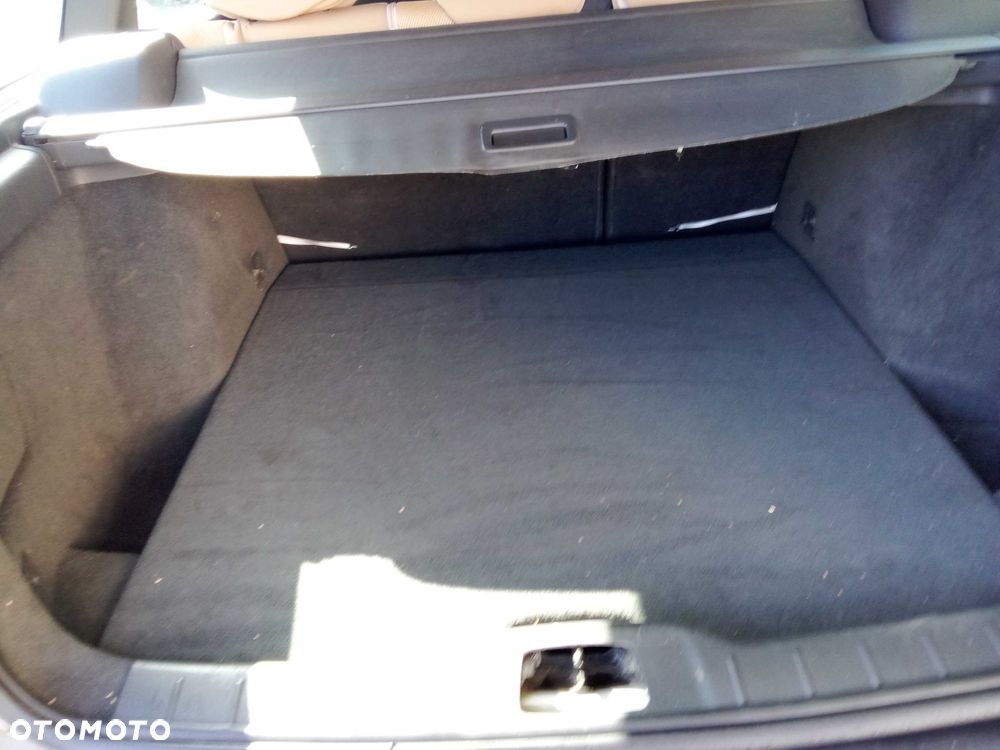 Volvo V50 - 5