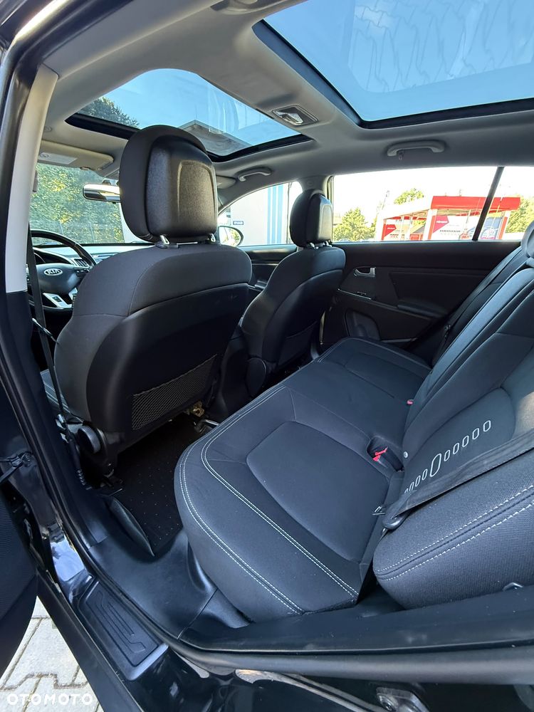 Kia Sportage 1.7 CRDI 2WD Spirit - 16