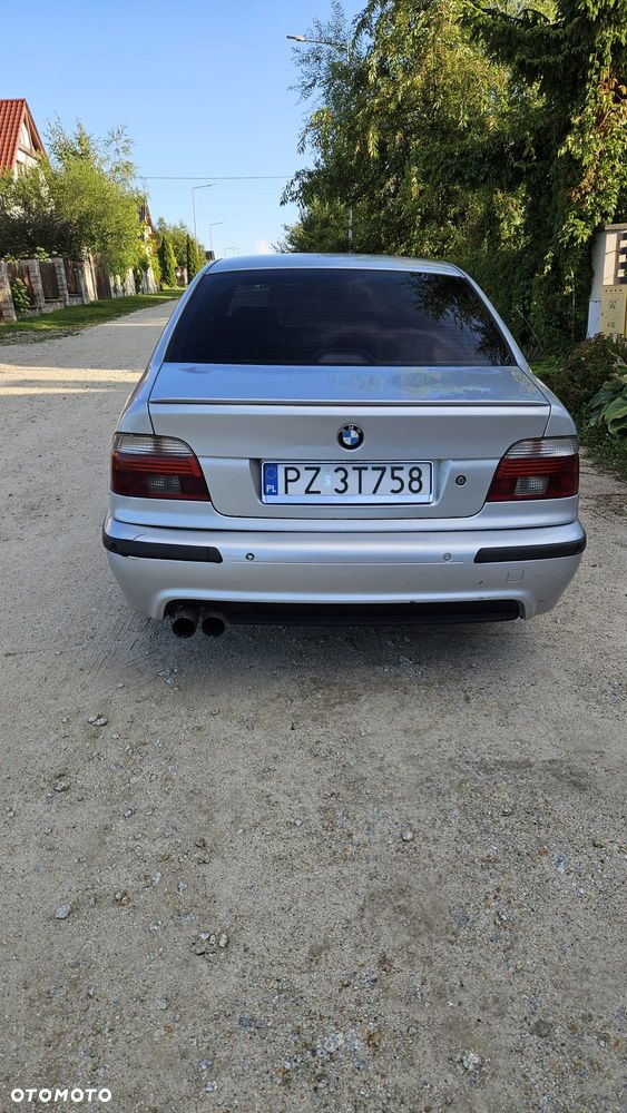 BMW Seria 5 - 8