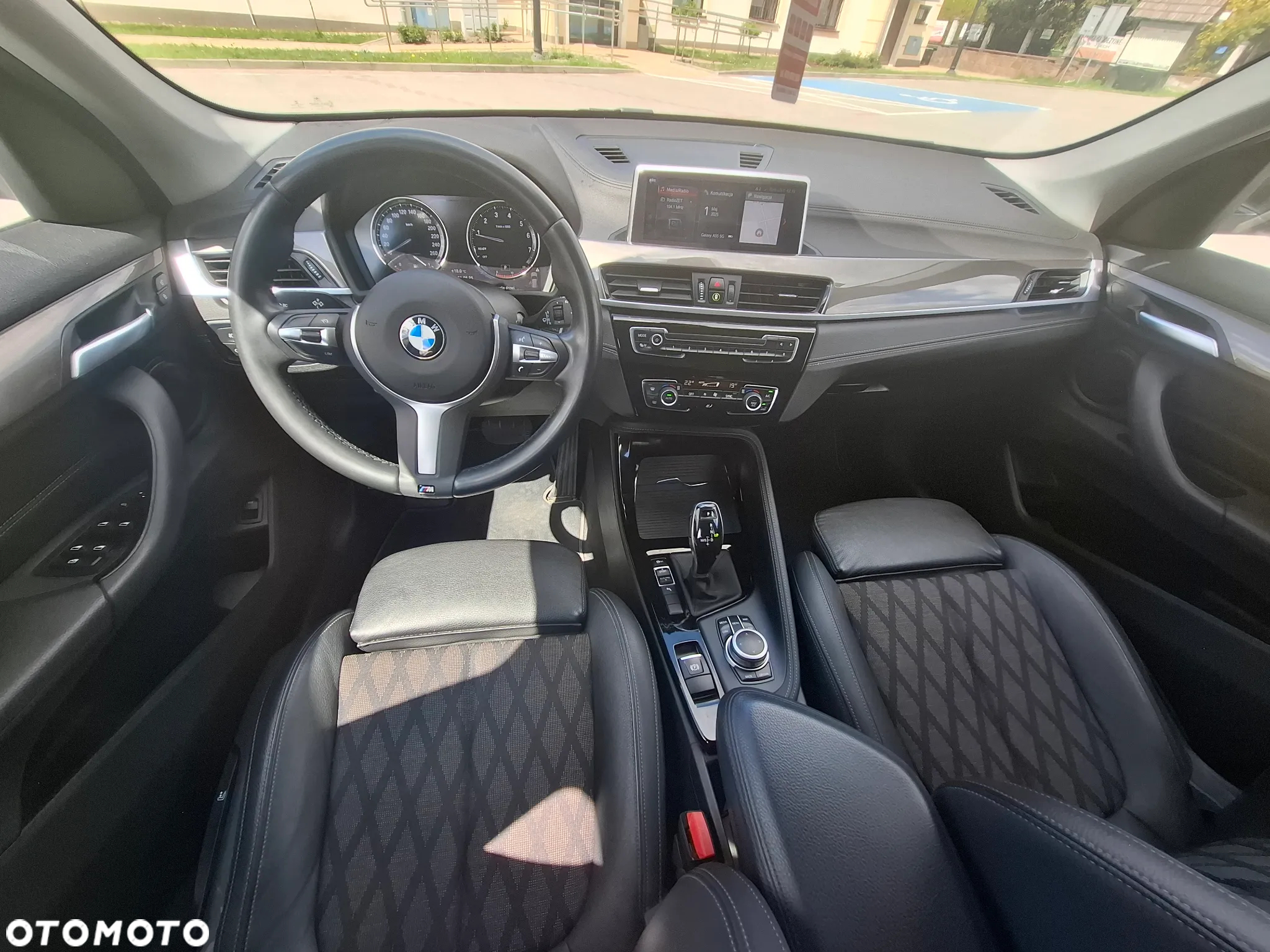 BMW X1 sDrive20i GPF xLine - 22