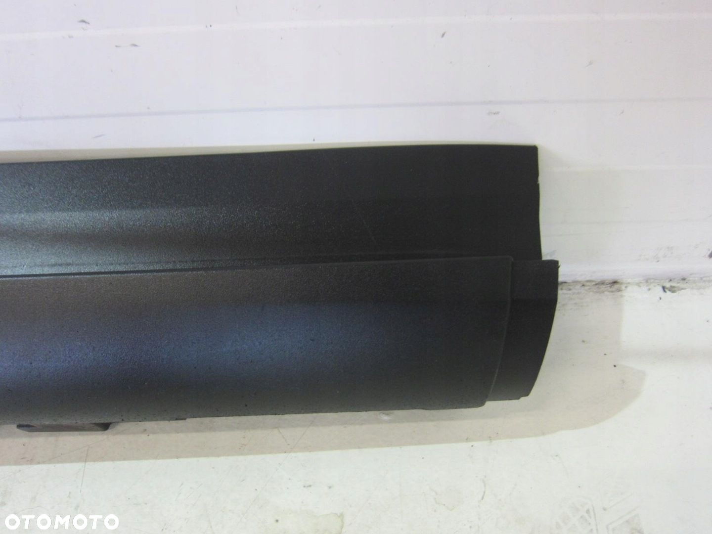 BMW X3 F25 F26 X4 LISTWA PROGOWA CZARNA PRAWA PRÓ PRAWY 7210080 51777210080 - 2