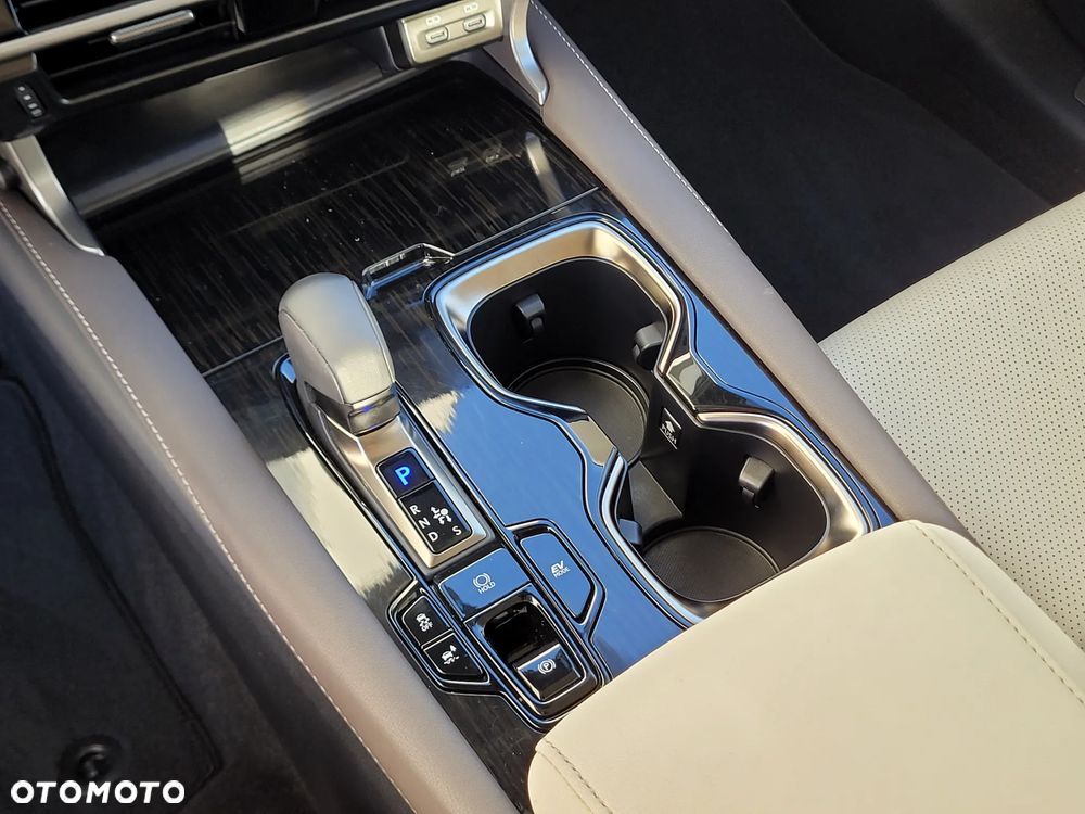 Lexus RX 350h Prestige - 24