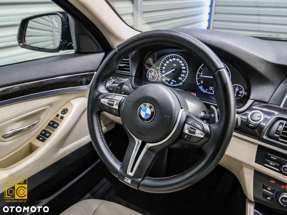 BMW Seria 5 520d xDrive Luxury Line - 29