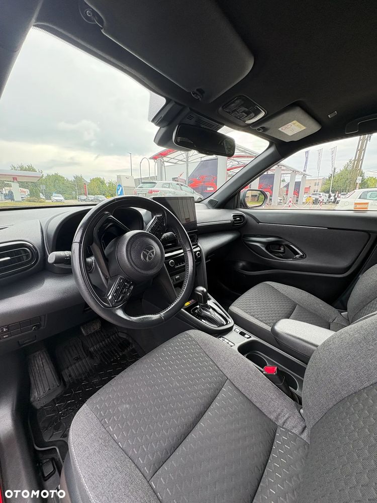 Toyota Yaris Cross - 14