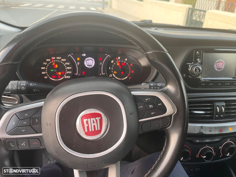 Fiat Tipo Station Wagon 1.3 M-Jet Easy J17 - 10