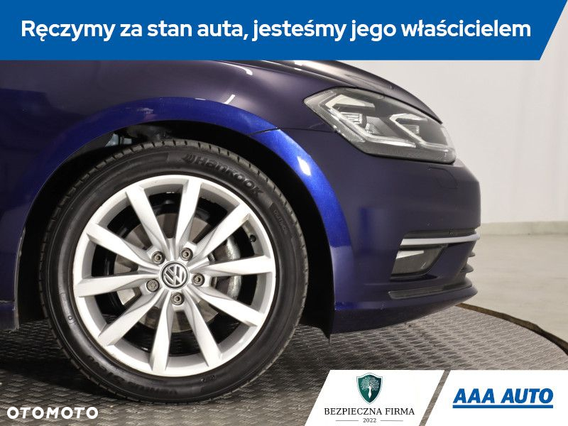 Volkswagen Golf - 16