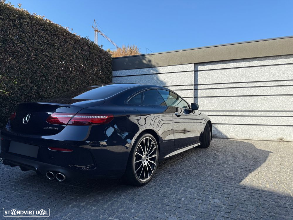 Mercedes-Benz E 300 Coupe 9G-TRONIC AMG Line - 7