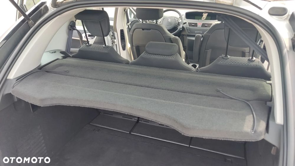 Citroën C4 Picasso - 10