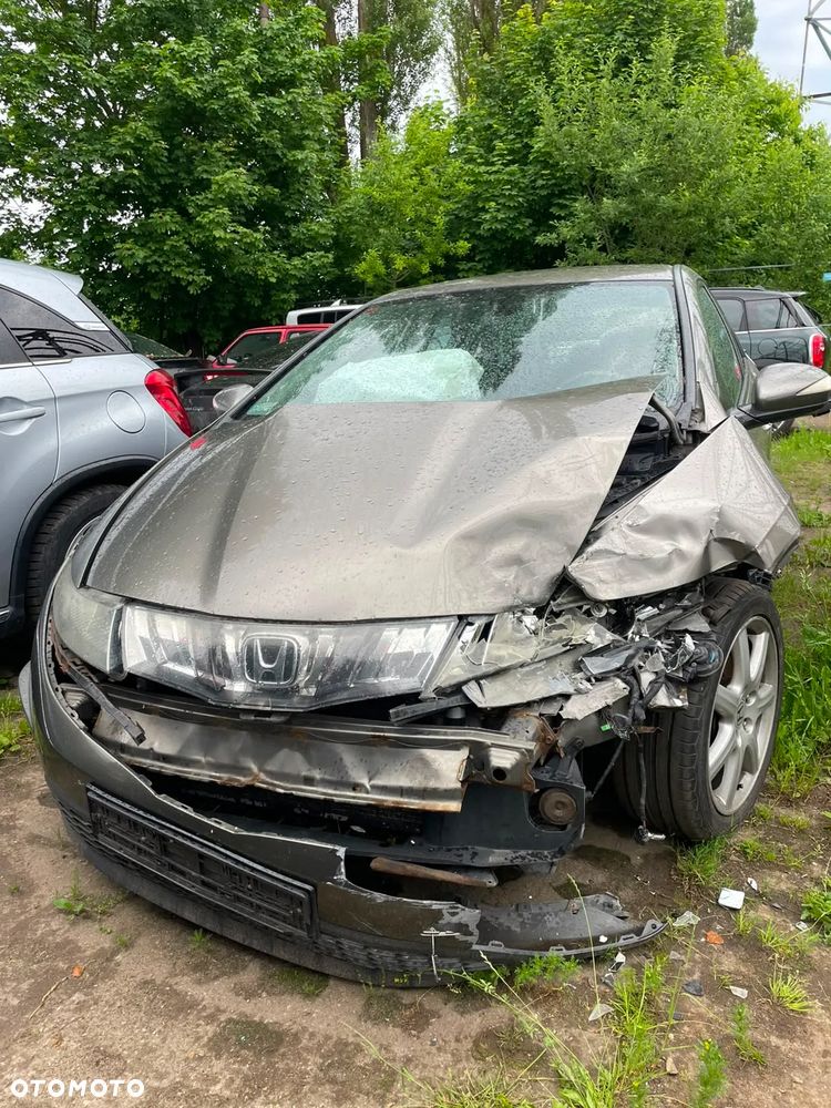 Honda Civic 1.8 Executive - 1