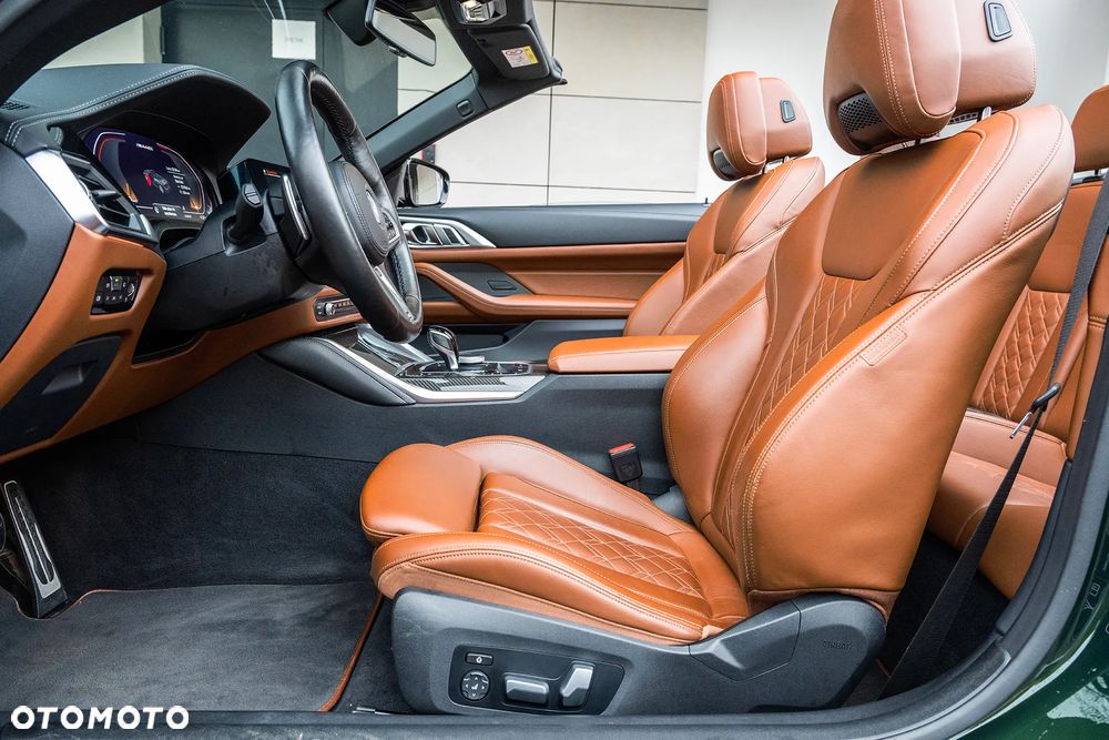 BMW Seria 4 M440i xDrive mHEV - 11