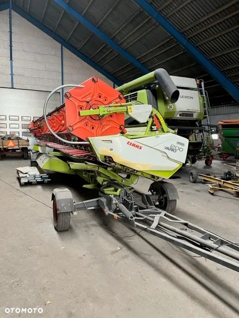 Claas Lexion 770 TT - 11