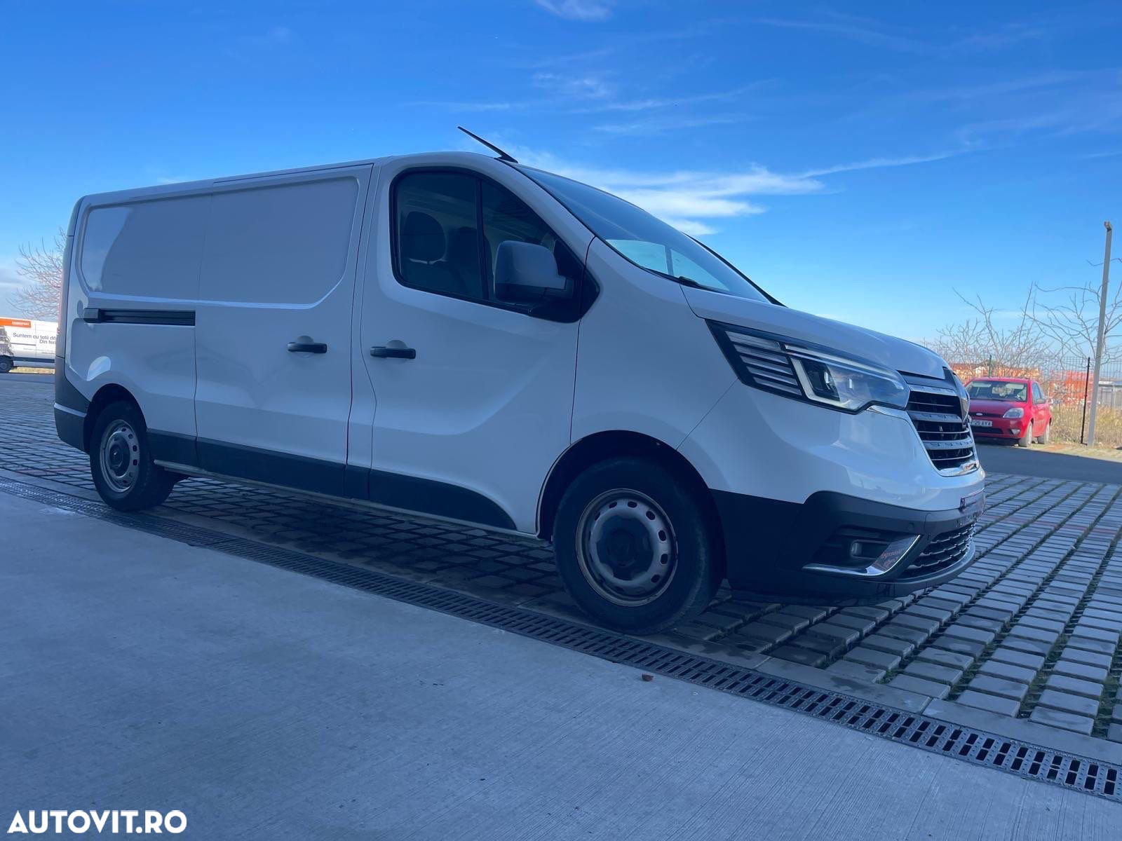 Renault Trafic - 7