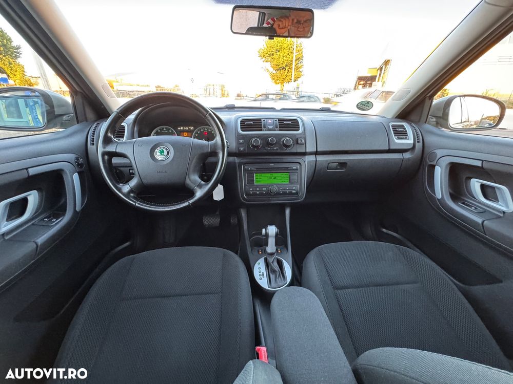 Skoda Fabia 1.6 16V Combi Tiptronic Elegance - 6