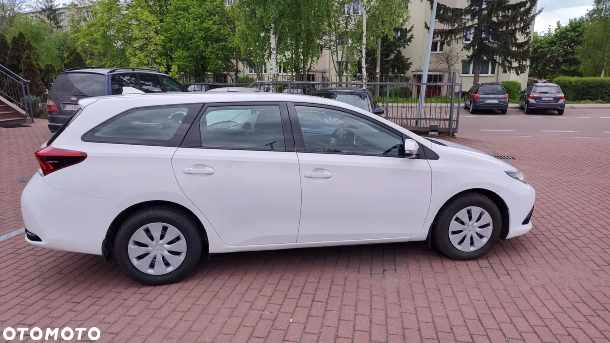 Toyota Auris 1.6 Active - 8