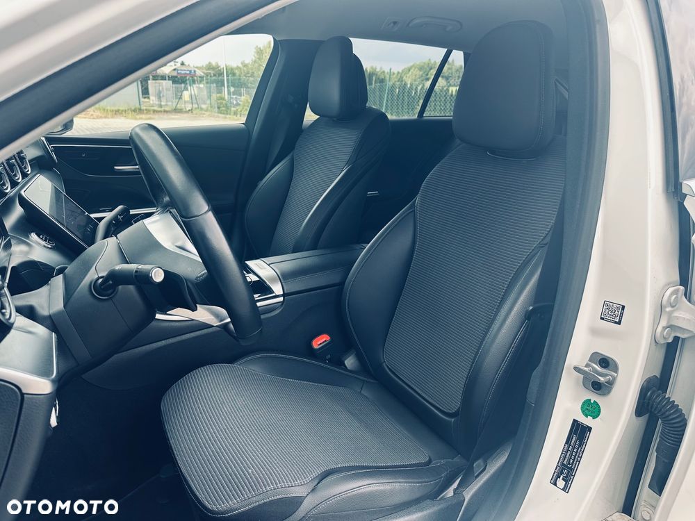 Mercedes-Benz Klasa C 200 d 9G-TRONIC Avantgarde - 20