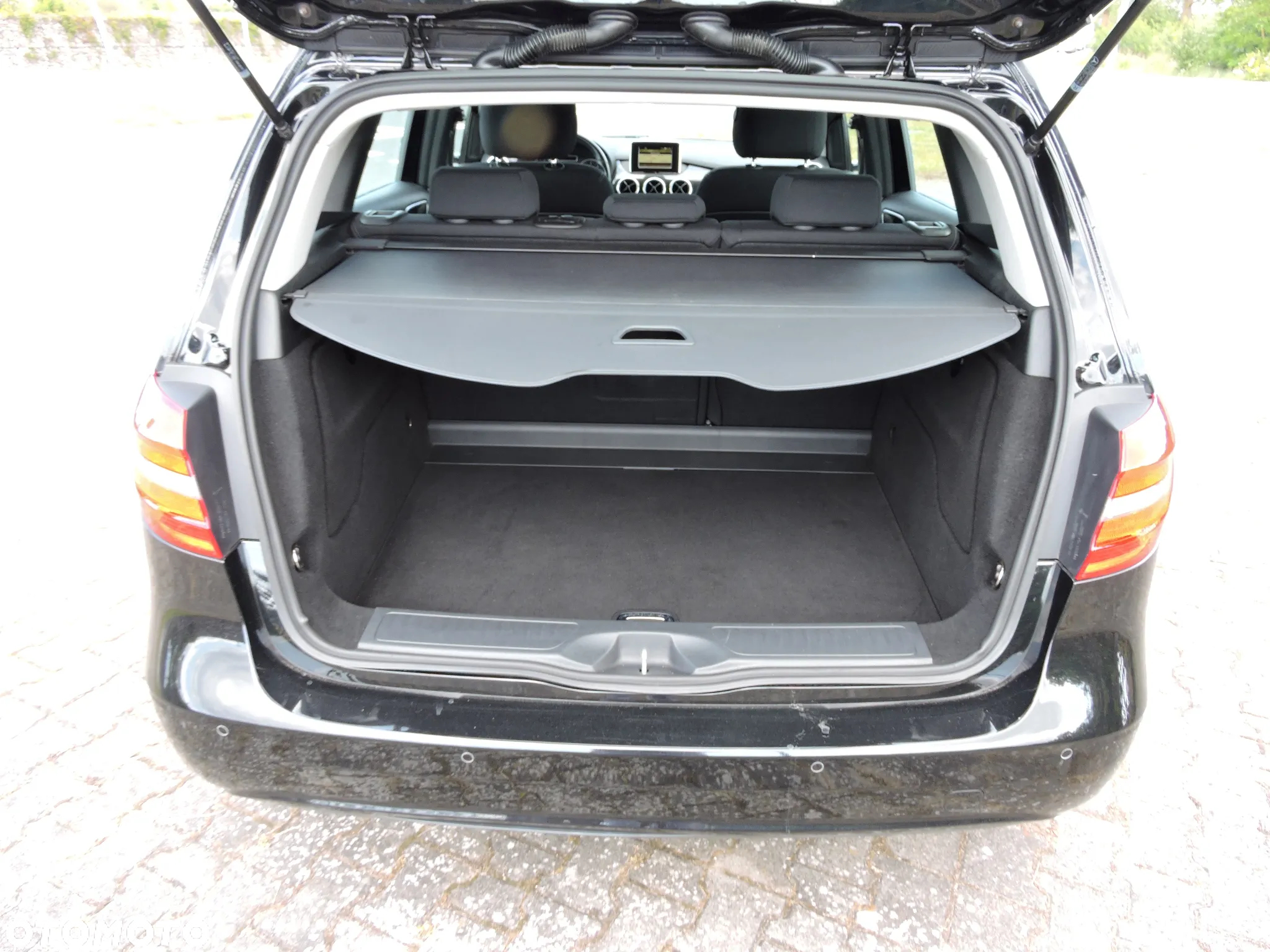 Mercedes-Benz Klasa B 180 CDI (BlueEFFICIENCY) - 15