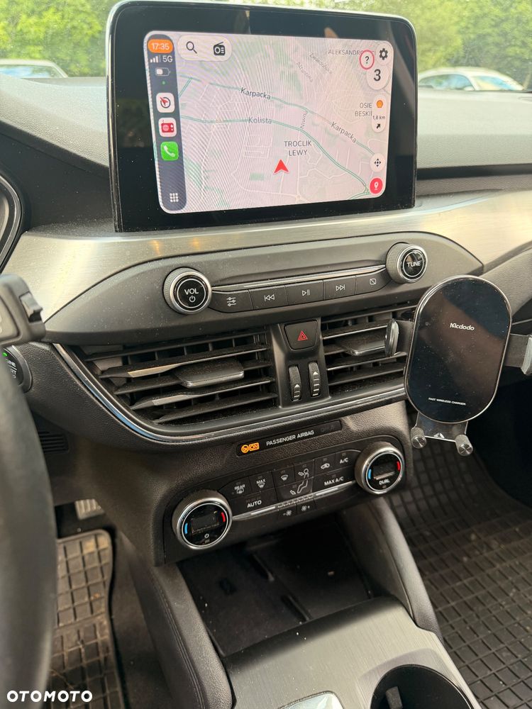 Ford Focus 2.0 EcoBlue Titanium - 19
