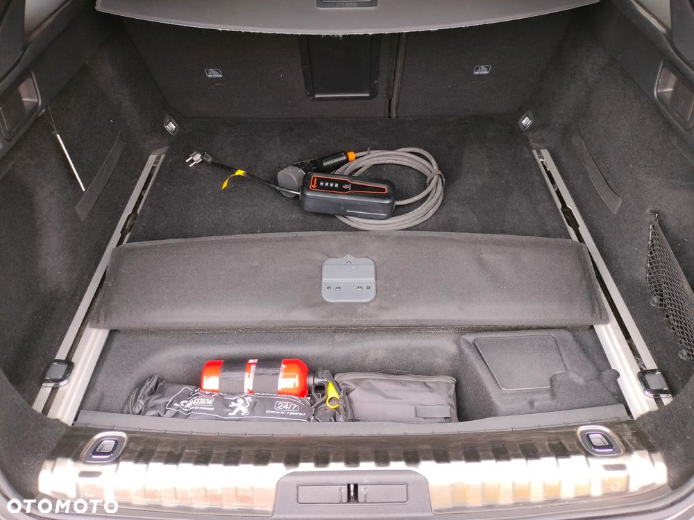 Peugeot 508 225 e-EAT8 GT - 24