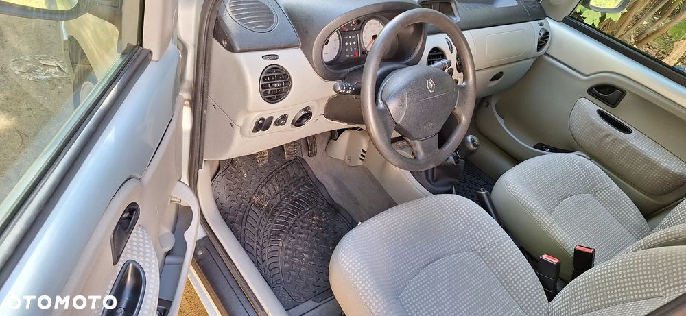 Renault Kangoo 1.6 16V Expression - 10