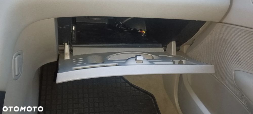 Peugeot 308 HDi FAP 90 Tendance - 13