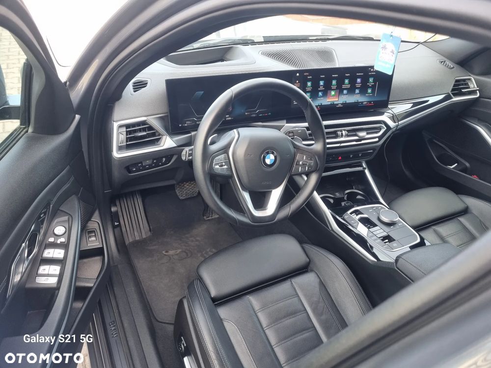 BMW Seria 3 318i - 10