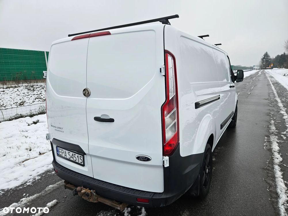 Ford Transit Custom - 13