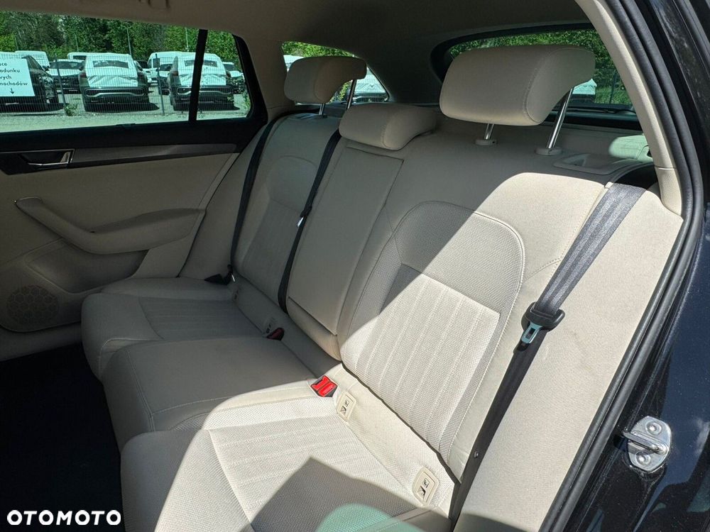 Skoda Superb 1.5 TSI Style DSG - 16