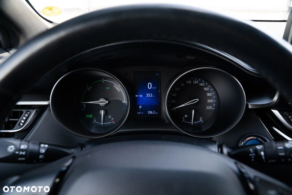 Toyota C-HR Business-Edition - 17