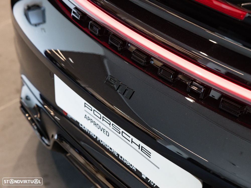 Porsche 911 (992) Turbo S PDK - 23