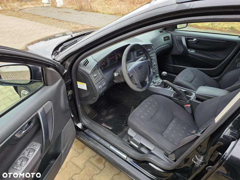 Volvo V70 2.4 Premium - 5
