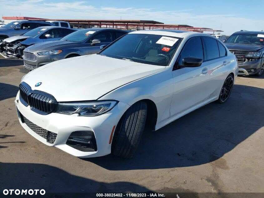 BMW Seria 3 330i M Sport - 40