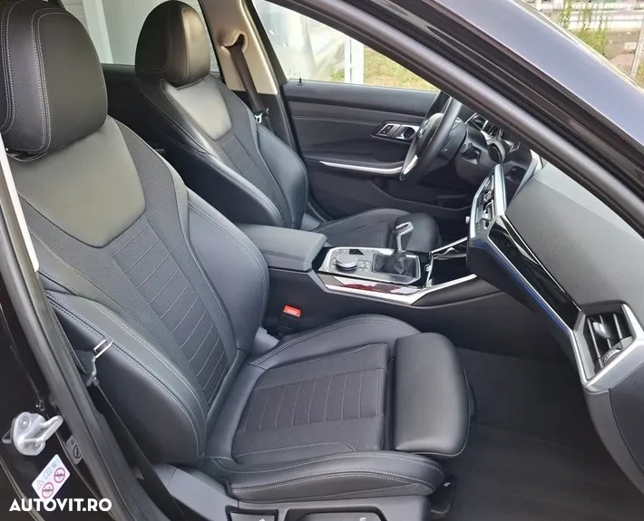 BMW Seria 3 320d Sport Line Shadow - 22