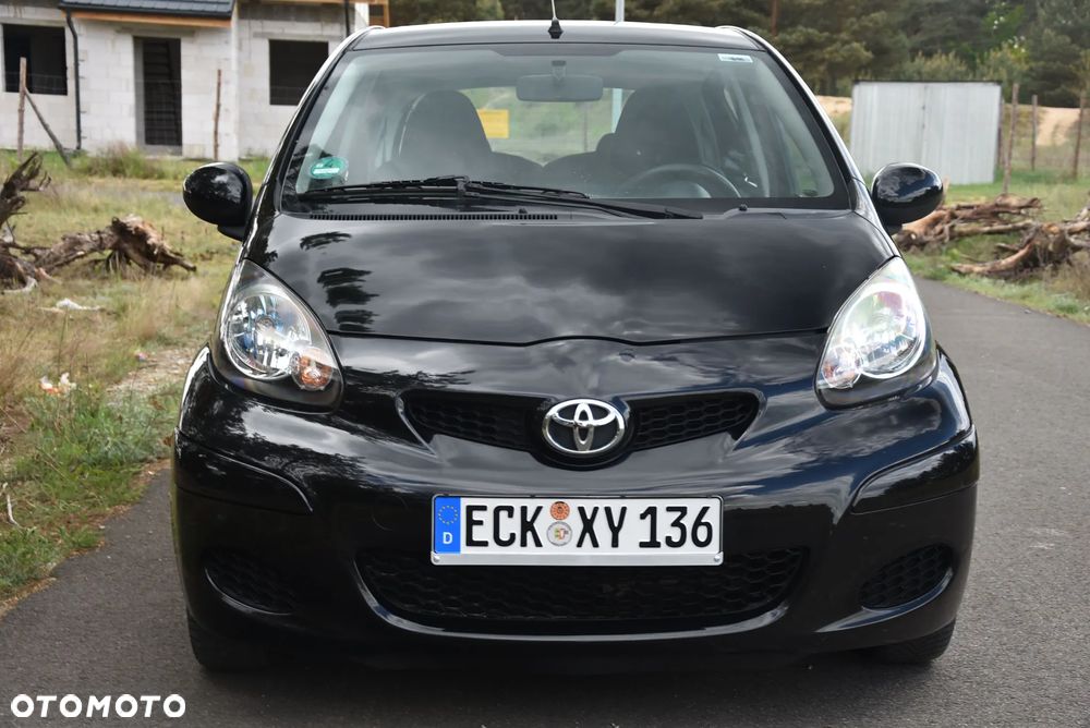 Toyota Aygo 1.0 VVT-i Luna EU5 - 11