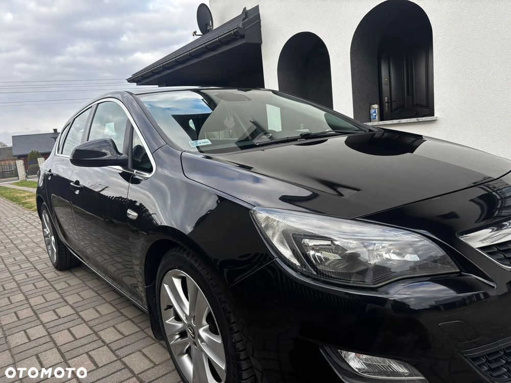 Opel Astra 1.7 CDTI - 12