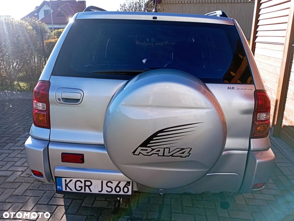 Toyota RAV4 2.0 D-4D Sol - 4