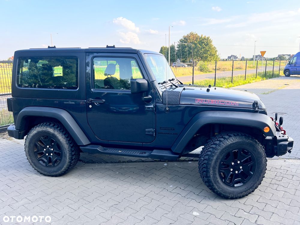 Jeep Wrangler - 4