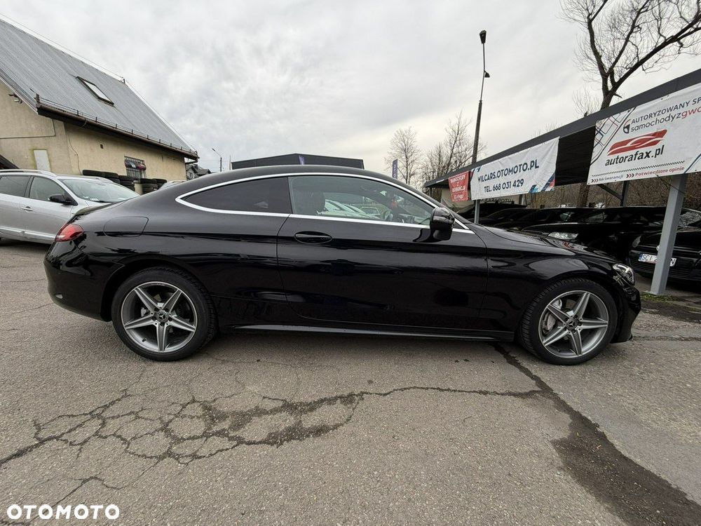 Mercedes-Benz Klasa C 200 4Matic 9G-TRONIC - 6