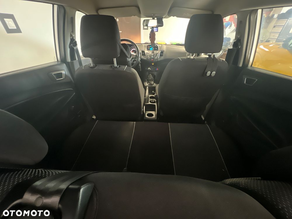 Ford Fiesta 1.25 Titanium - 19