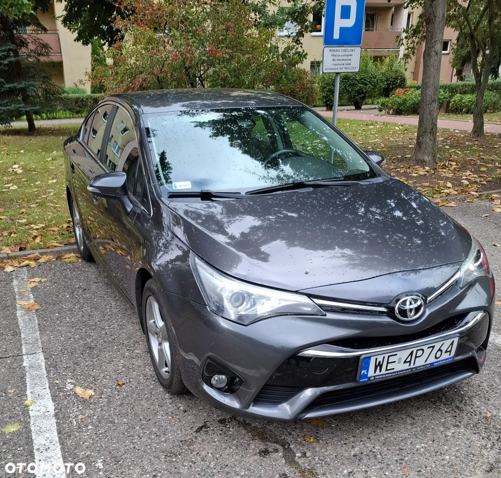 Toyota Avensis 1.8 Premium - 7