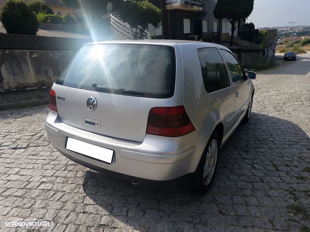 VW Golf 1.4i 25 Anos - 9