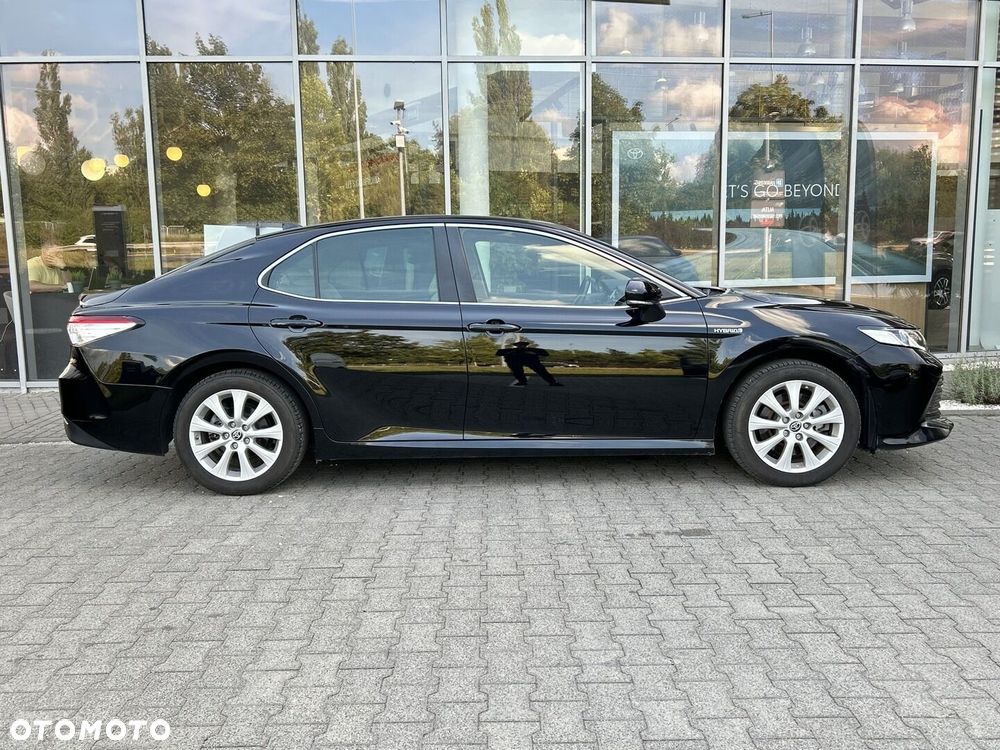Toyota Camry 2.5 Hybrid Comfort CVT - 6