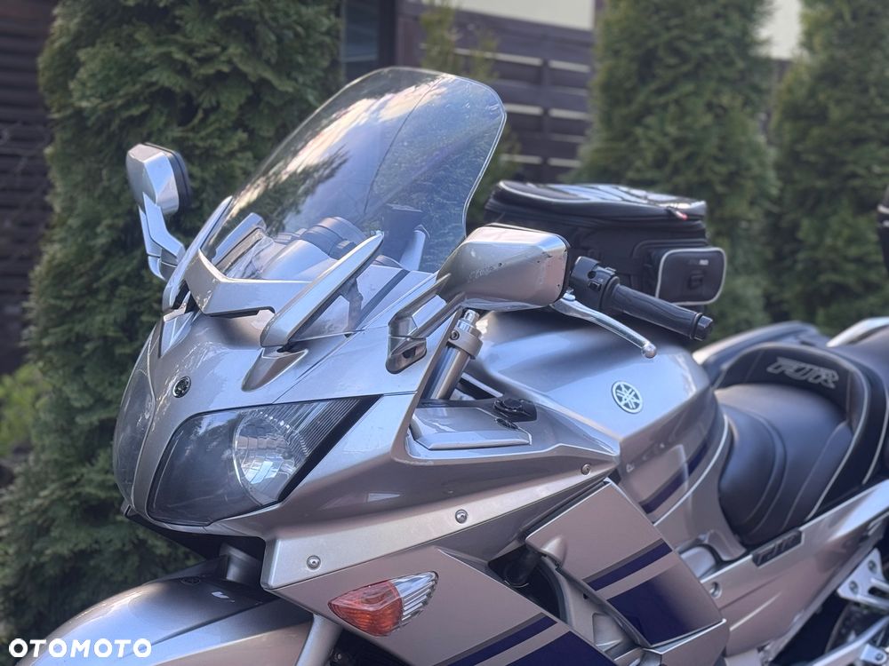 Yamaha FJR - 18