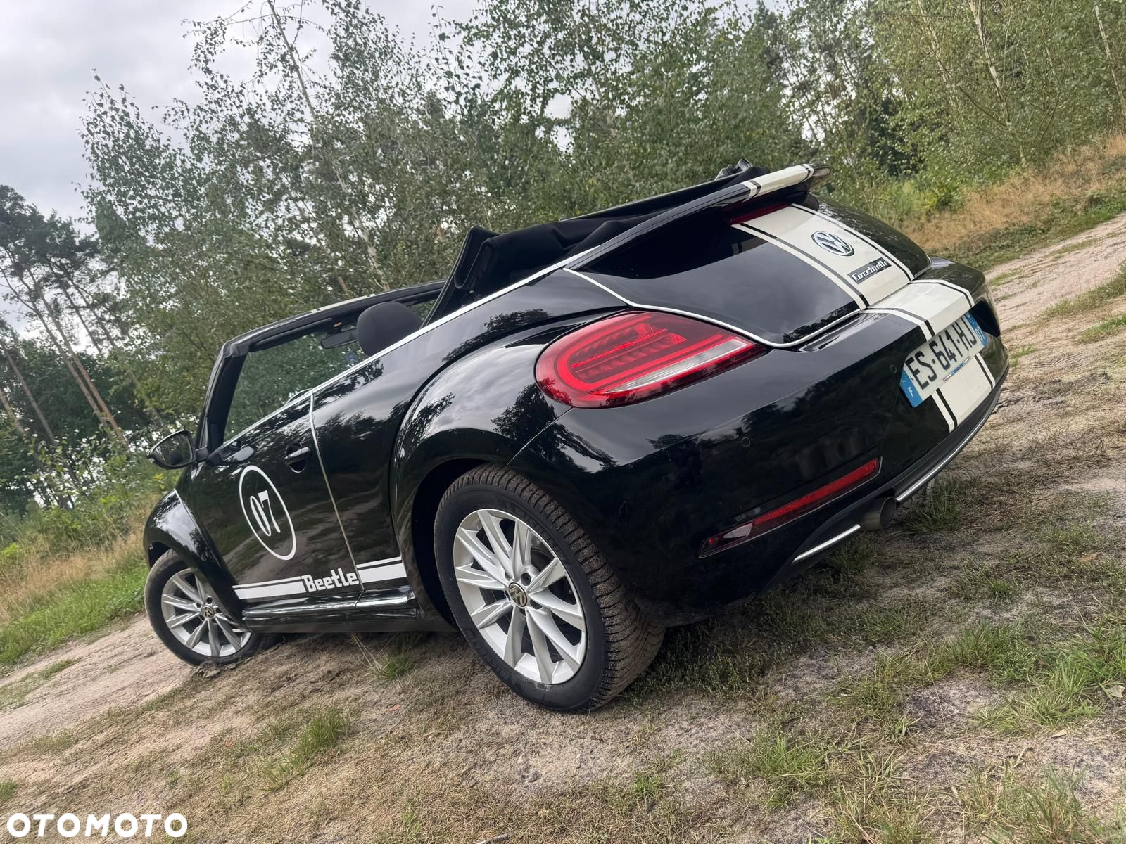 Volkswagen Beetle The Cabriolet 2.0 TDI BlueMotion Technology Design - 4