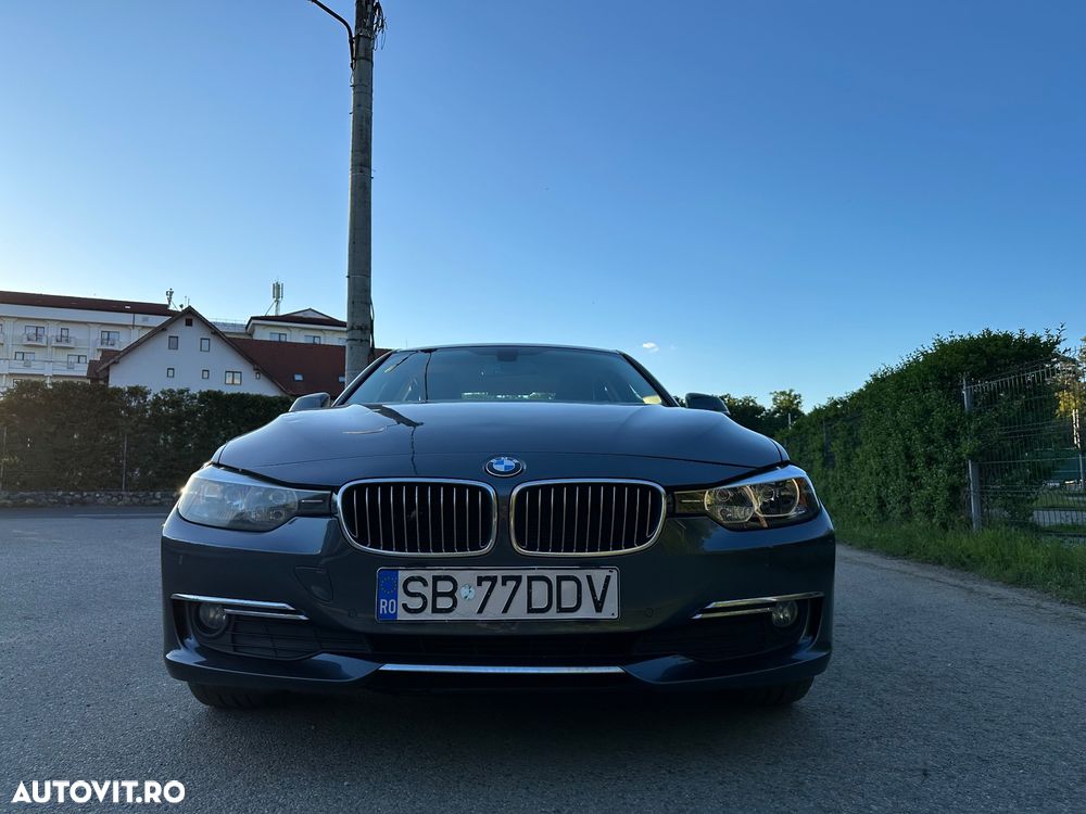 BMW Seria 3 318d - 3