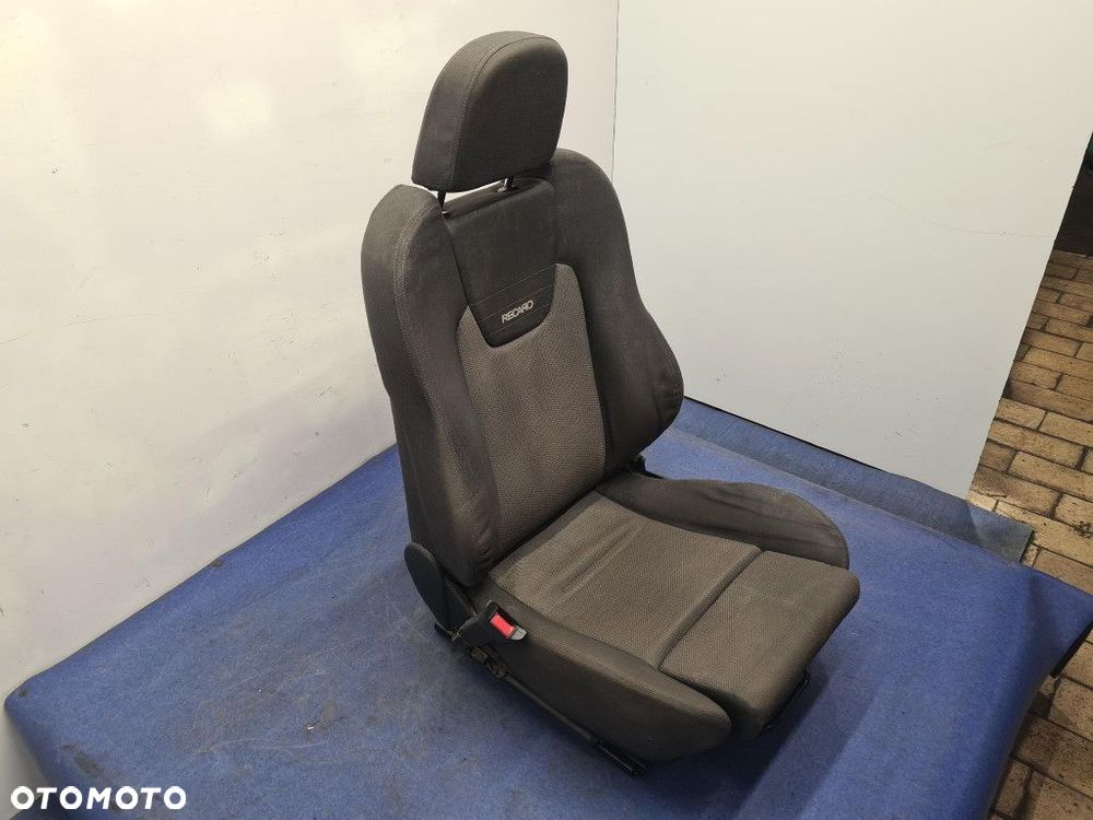 OPEL ZAFIRA A FOTEL KIEROWCY RECARO OPC - 4