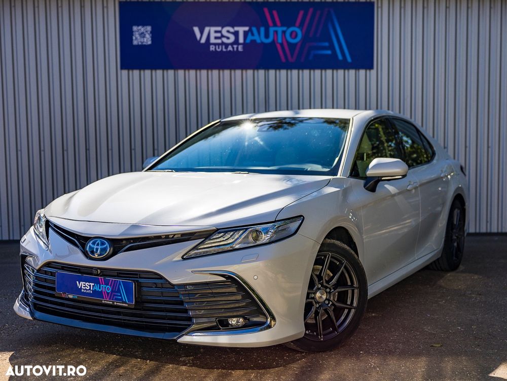 Toyota Camry 2.5 Hybrid Exclusive - 1
