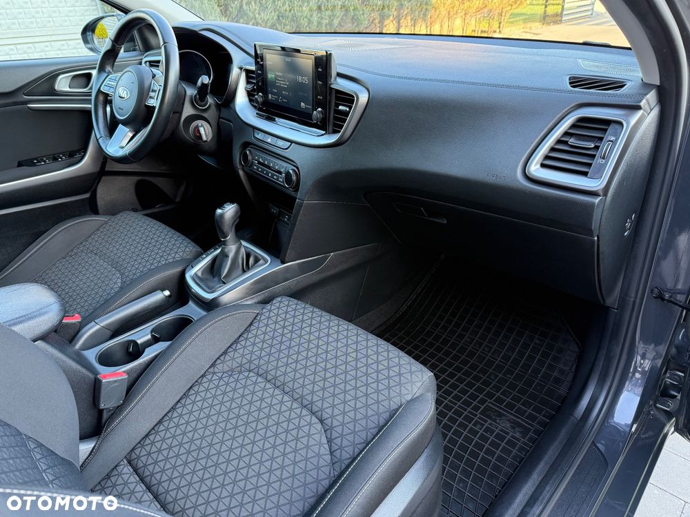 Kia Ceed 1.4 T-GDI L - 22