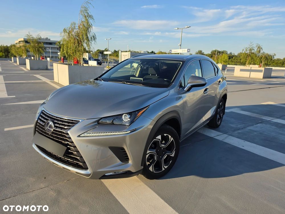 Lexus NX 300h Elegance AWD - 2