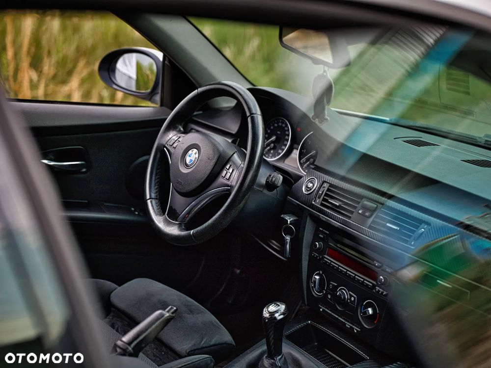 BMW Seria 3 320i - 20